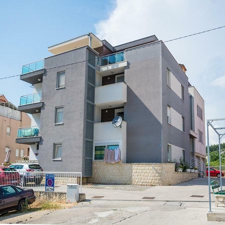 Breki Apartman Podstrana Luaran gambar