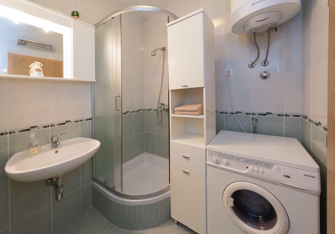 Breki Apartman Podstrana Luaran gambar