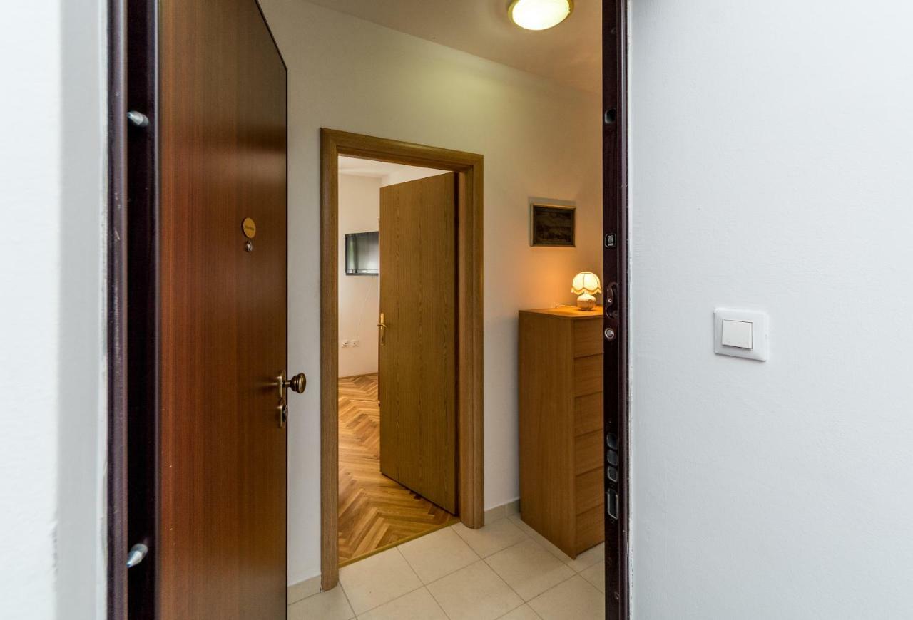 Breki Apartman Podstrana Luaran gambar