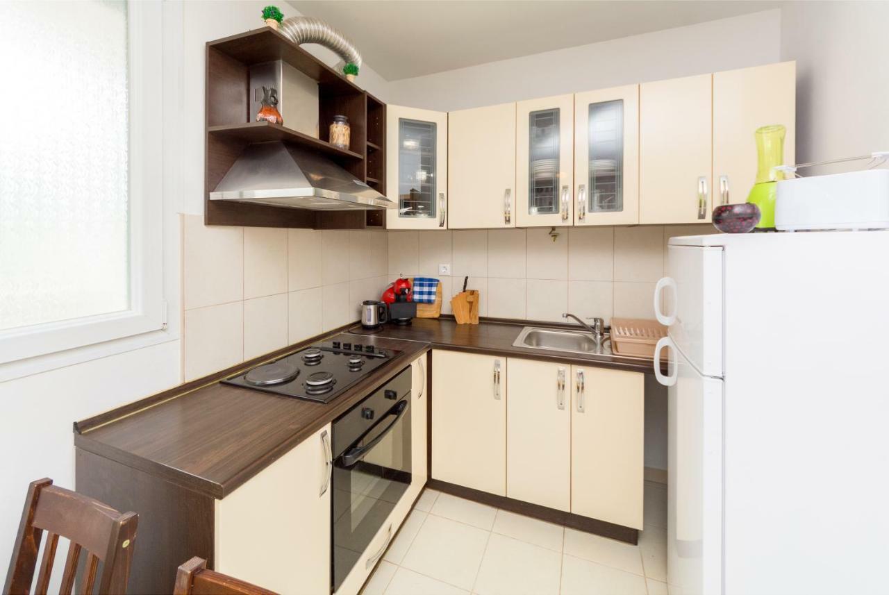 Breki Apartman Podstrana Luaran gambar