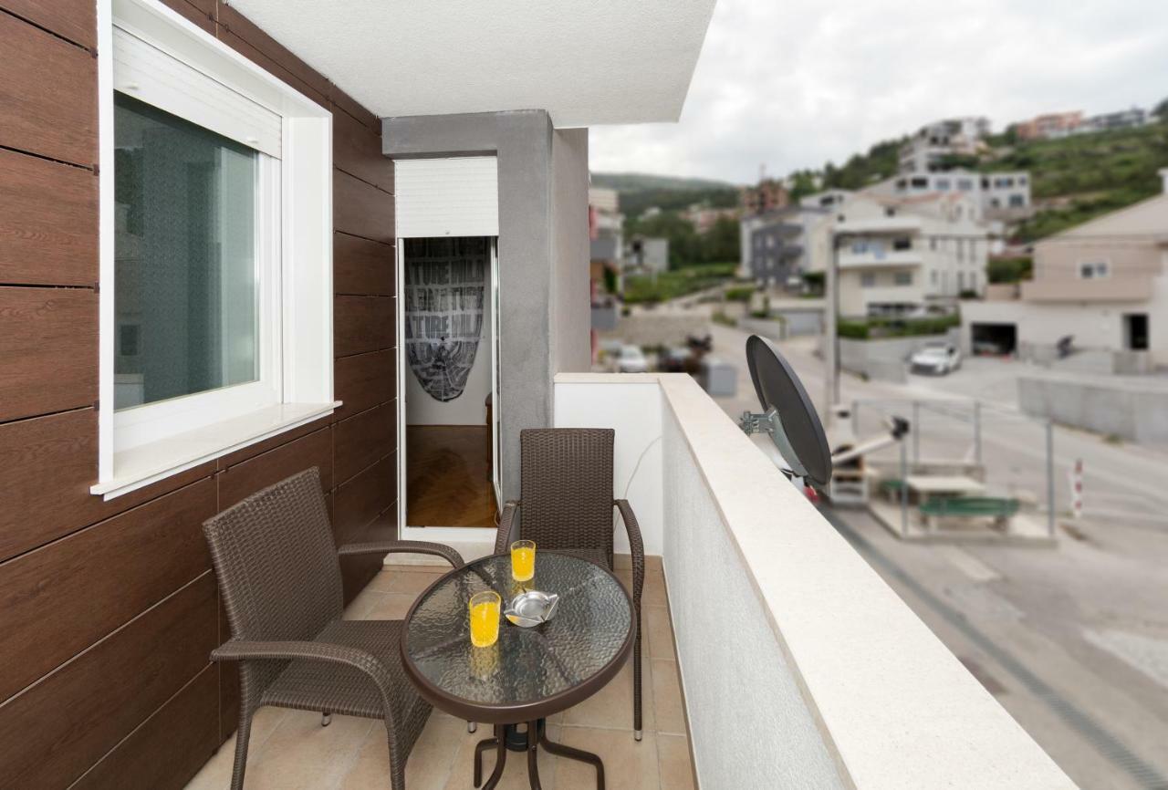 Breki Apartman Podstrana Luaran gambar
